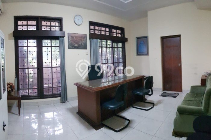Rumah Lokasi Strategis di Kalideres, Jakarta Barat, Luas 485m² Bangunan 700m² Rumah Lokasi Strategis di Kalideres, Jakarta Barat, Luas 485m² Bangunan 700m²