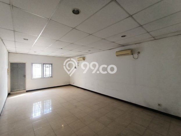 LOKASI PREMIUM! Ruko Kawasan Kalideres, Luas 240m², Jalan Utama, Kawasan Bisnis LOKASI PREMIUM! Ruko Kawasan Kalideres, Luas 240m², Jalan Utama, Kawasan Bisnis