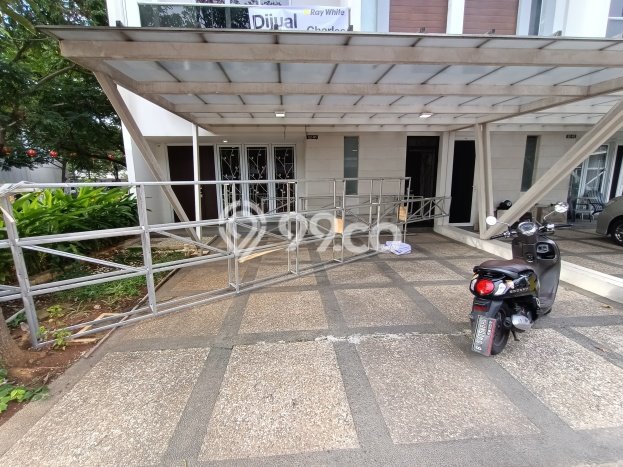 Dijual Rumah Premium dengan Fasilitas Sekitar Lengkap di Cipondoh, Tangerang Dijual Rumah Premium dengan Fasilitas Sekitar Lengkap di Cipondoh, Tangerang