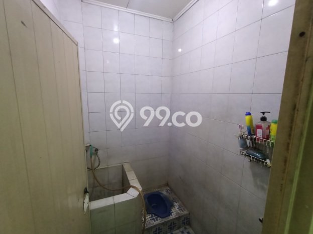Ruko Dijual di Jakarta Barat LT 68m2 & LB 272m2 Lokasi Terbaik! Ruko Dijual di Jakarta Barat LT 68m2 & LB 272m2 Lokasi Terbaik!