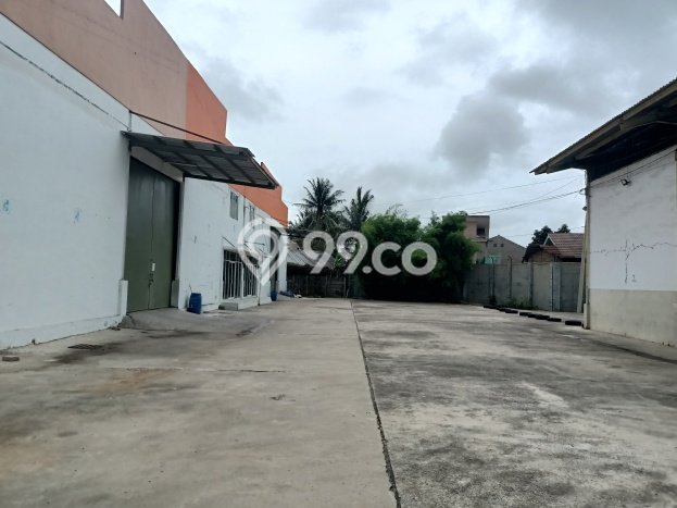 Unit Gudang Disewakan di Jurumudi di Area Ramai & Strategis Unit Gudang Disewakan di Jurumudi di Area Ramai & Strategis