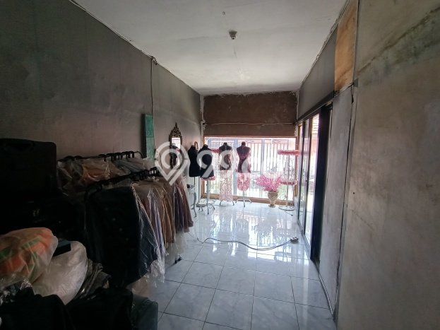 Dijual Hunian Rumah Terawat 3 KT di Semanan, Jakarta Barat Dijual Hunian Rumah Terawat 3 KT di Semanan, Jakarta Barat