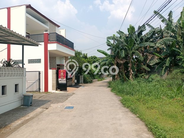 Tanah Dijual Lokasi Strategis di Depok dengan Luas 688m2 Tanah Dijual Lokasi Strategis di Depok dengan Luas 688m2