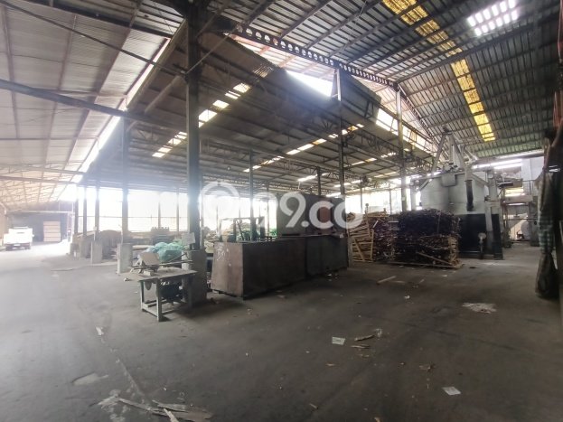 Unit Gudang Tersedia di Semanan Spesifikasi LB 1000m2 Unit Gudang Tersedia di Semanan Spesifikasi LB 1000m2