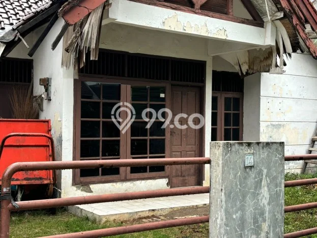 For Sale Rumah 3 Kamar Lokasi Ideal Bagus dan Strategis di Duren Sawit For Sale Rumah 3 Kamar Lokasi Ideal Bagus dan Strategis di Duren Sawit