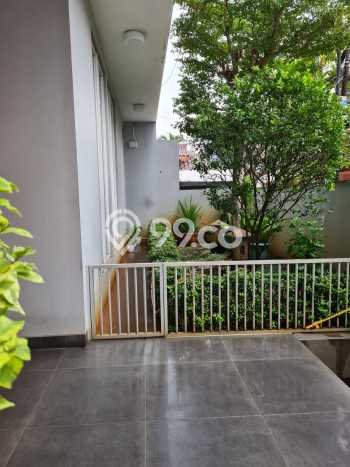 Siap Huni Rumah Mewah 4 Kamar di Cempaka Putih Dekat ke Mana Pun Siap Huni Rumah Mewah 4 Kamar di Cempaka Putih Dekat ke Mana Pun