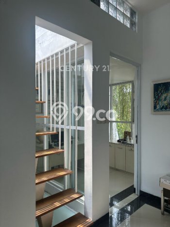 Ready to Use! Premium House LT 350m2 Desain Elegan di Pulo Asem Ready to Use! Premium House LT 350m2 Desain Elegan di Pulo Asem