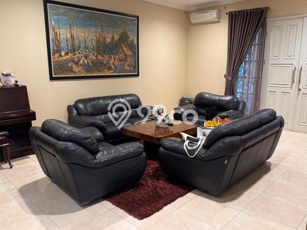 Rumah Elit Modern Tanpa Renovasi di BSD Tangerang Rumah Elit Modern Tanpa Renovasi di BSD Tangerang