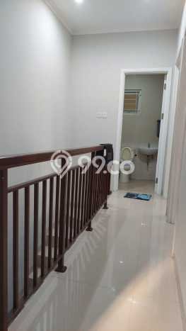 Rumah Minimalis 4 KT di Gading Serpong Tangerang Semi Furnished Rumah Minimalis 4 KT di Gading Serpong Tangerang Semi Furnished