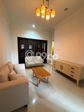 Disewakan Rumah Murah di Bintaro Tangerang Selatan Punya 5 Kamar Tidur Disewakan Rumah Murah di Bintaro Tangerang Selatan Punya 5 Kamar Tidur