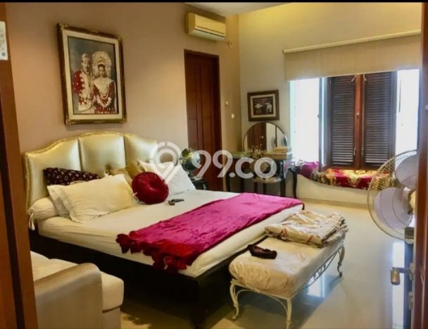 Rumah Elit LB 350m2 Siap Pakai Desain Elegan di Bintaro, Tangerang Selatan Rumah Elit LB 350m2 Siap Pakai Desain Elegan di Bintaro, Tangerang Selatan