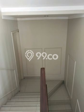 Sewa Rumah Murah di Sektor 7-Bintaro Tangerang Selatan Punya 4 KT Sewa Rumah Murah di Sektor 7-Bintaro Tangerang Selatan Punya 4 KT