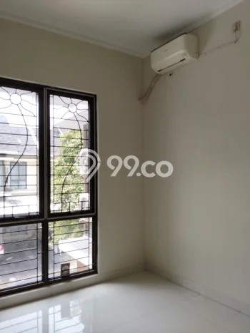 Jarang Ada! Rumah Sewa 3 Kamar Nyaman Siap Huni Sektor 9-Bintaro Jarang Ada! Rumah Sewa 3 Kamar Nyaman Siap Huni Sektor 9-Bintaro