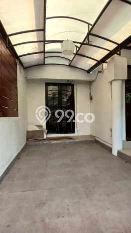 Dijual Rumah Luas Elegan Dengan View Cantik di Bintaro, Tangerang Selatan Dijual Rumah Luas Elegan Dengan View Cantik di Bintaro, Tangerang Selatan