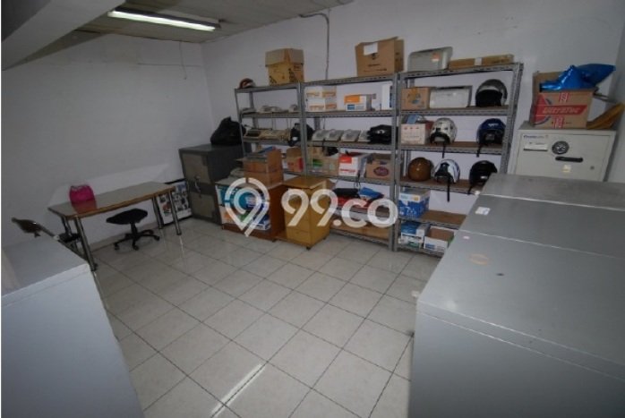 Komersial Kawasan Bisnis di Ciateul, Luas 1000m², Ramai Komersial Kawasan Bisnis di Ciateul, Luas 1000m², Ramai