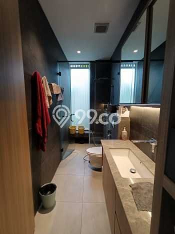 Siap Huni Hunian Elit 6 Kamar di Sukasari Dekat ke Mana Saja Siap Huni Hunian Elit 6 Kamar di Sukasari Dekat ke Mana Saja