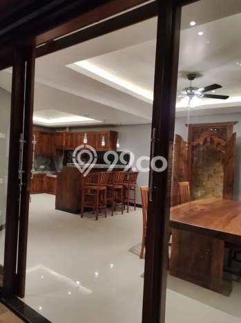 Lokasi terbaik! Rumah siap pakai dikontrakkan di Gianyar LB 550m2 Lokasi terbaik! Rumah siap pakai dikontrakkan di Gianyar LB 550m2