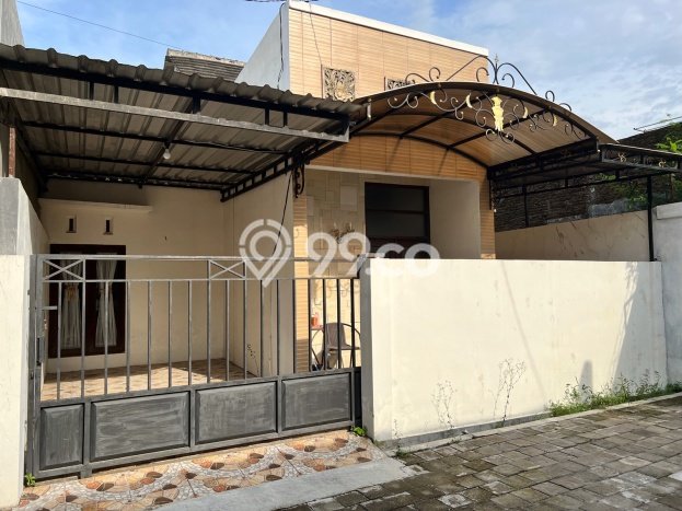 Hunian Cantik Modern Lb 86m2 di Gentan, Solo Hunian Cantik Modern Lb 86m2 di Gentan, Solo