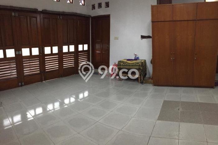 Rumah kawasan Laweyan, Akses ke Fasilitas, 6 KT, Luas 170m² LB 250m² Rumah kawasan Laweyan, Akses ke Fasilitas, 6 KT, Luas 170m² LB 250m²