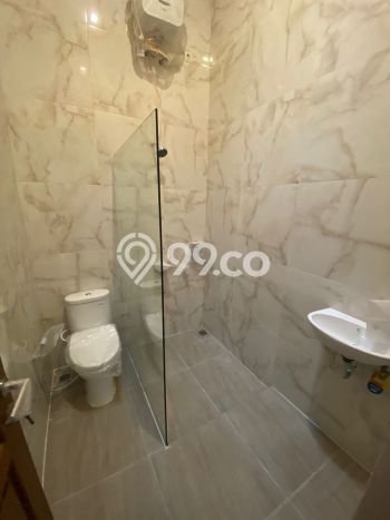 Dijual Rumah Premium dengan Fasilitas Sekitar Lengkap di Banjarsari, Solo Dijual Rumah Premium dengan Fasilitas Sekitar Lengkap di Banjarsari, Solo