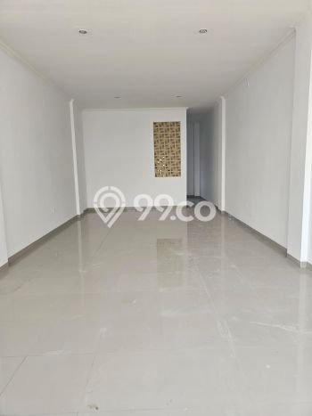 LOKASI STRATEGIS! Ruko Disewakan di Solo Baru, Luas 250m², Kawasan Berkembang LOKASI STRATEGIS! Ruko Disewakan di Solo Baru, Luas 250m², Kawasan Berkembang
