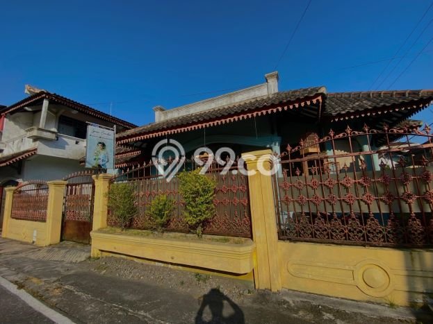 HARGA SPECIAL! Rumah Asri di Nusukan, LT 301m2m² Bangunan 267m2m² HARGA SPECIAL! Rumah Asri di Nusukan, LT 301m2m² Bangunan 267m2m²
