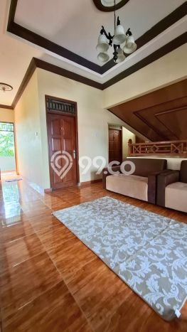 Rumah Cantik Siap Huni Di Jebres Luas 230m2 Lokasi Strategis Rumah Cantik Siap Huni Di Jebres Luas 230m2 Lokasi Strategis