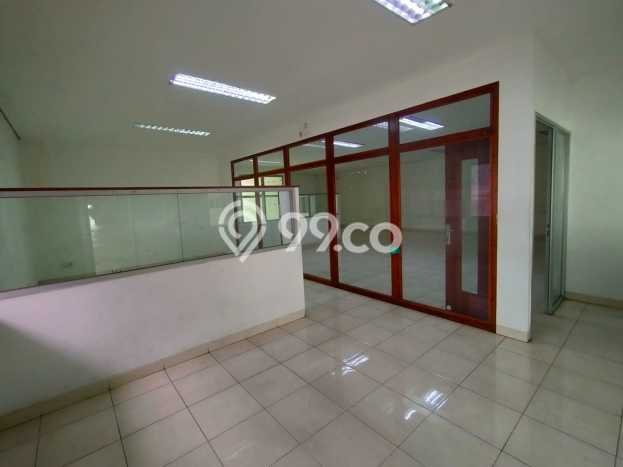 Gudang Disewakan Lokasi Colomadu Solo Harga Spesial! Gudang Disewakan Lokasi Colomadu Solo Harga Spesial!