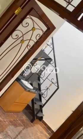 Jual Rumah Bagus Siap Huni LB 187m2 di Gentan, Solo Jual Rumah Bagus Siap Huni LB 187m2 di Gentan, Solo
