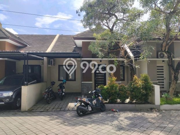 SPECIAL LISTING! Rumah area Solo Baru, 2 KT, Dekat Fasilitas, Luas 105m² LB 80m² SPECIAL LISTING! Rumah area Solo Baru, 2 KT, Dekat Fasilitas, Luas 105m² LB 80m²