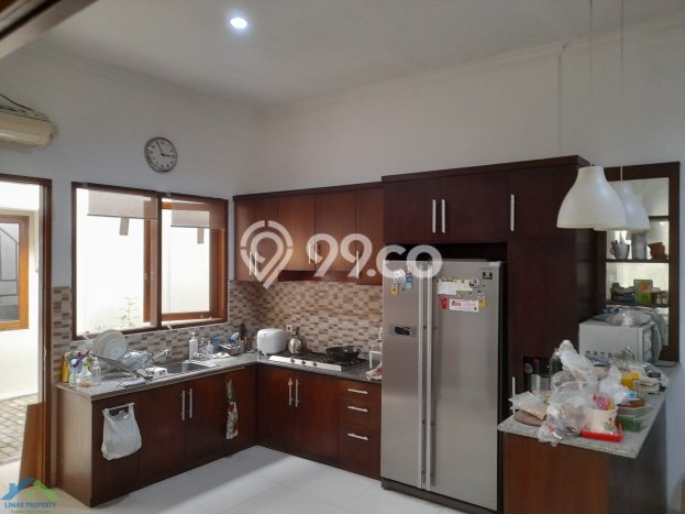 Dijual Rumah Premium dengan Fasilitas Sekitar Komplit di Cinere, Depok Dijual Rumah Premium dengan Fasilitas Sekitar Komplit di Cinere, Depok