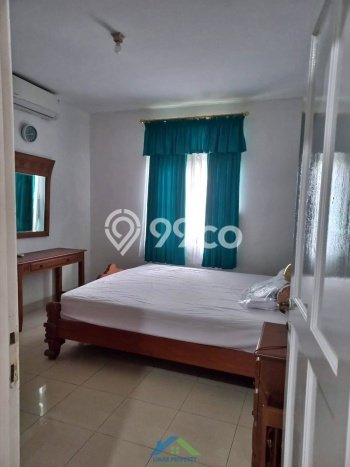 Rumah sewa siap pakai 5 Kamar Tidur di Kota Wisata, Jakarta Timur Rumah sewa siap pakai 5 Kamar Tidur di Kota Wisata, Jakarta Timur