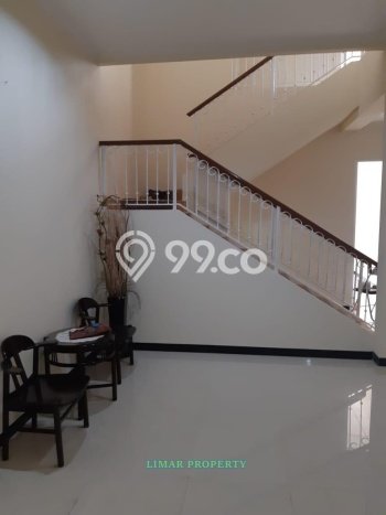 Dijual Rumah Modern 6 KT di Legenda Wisata, Jakarta Timur Dijual Rumah Modern 6 KT di Legenda Wisata, Jakarta Timur