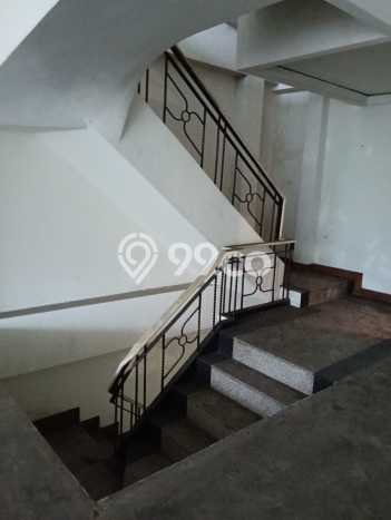Ruko Dijual di Prime Area Jakarta Pusat Luas 715m2 Ruko Dijual di Prime Area Jakarta Pusat Luas 715m2
