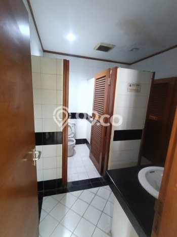 Lokasi Strategis! Dijual Ruko Bisnis di Jatinegara, Jakarta Timur Kondisi Baik Lokasi Strategis! Dijual Ruko Bisnis di Jatinegara, Jakarta Timur Kondisi Baik