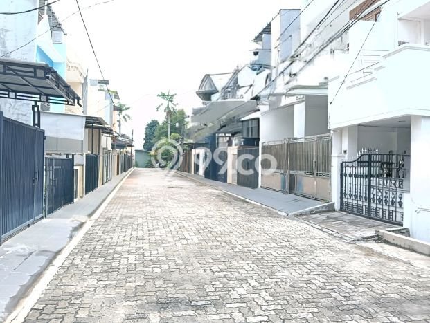 Rumah sewa siap huni 4 Kamar Tidur di Sunter, Jakarta Utara Rumah sewa siap huni 4 Kamar Tidur di Sunter, Jakarta Utara