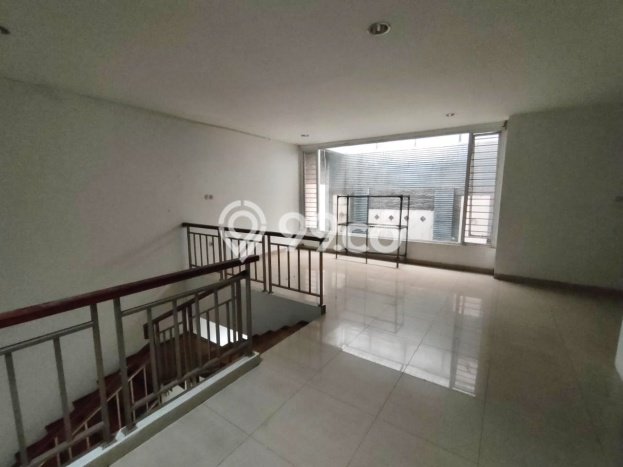 Disewakan Hunian Konsep Modern di Kelapa Gading Jakarta Utara dengan 4 Kamar Disewakan Hunian Konsep Modern di Kelapa Gading Jakarta Utara dengan 4 Kamar