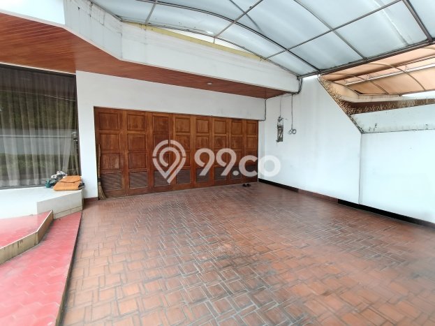 Siap Huni Rumah Mewah 6 Kamar di Palmerah Dekat ke Mana Saja Siap Huni Rumah Mewah 6 Kamar di Palmerah Dekat ke Mana Saja