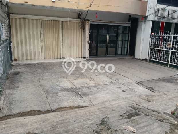 Disewakan Ruko di Pusat Kota Jakarta Selatan Ramai Strategis Disewakan Ruko di Pusat Kota Jakarta Selatan Ramai Strategis
