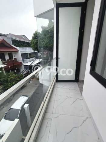 Hunian Elit LB 354m2 Siap Huni Desain Elegan di Sunter, Jakarta Utara Hunian Elit LB 354m2 Siap Huni Desain Elegan di Sunter, Jakarta Utara