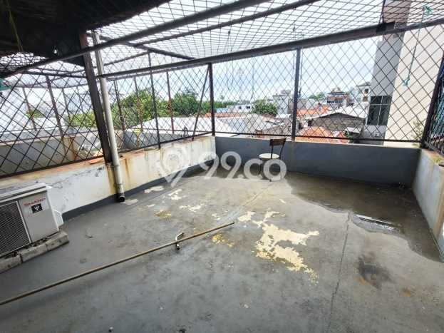 Ruko Dijual di Jakarta Pusat LT 60m2 & LB 210m2 Lokasi Terbaik! Ruko Dijual di Jakarta Pusat LT 60m2 & LB 210m2 Lokasi Terbaik!