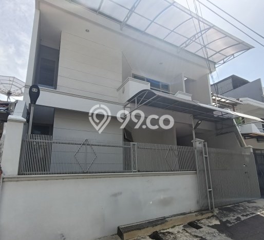 Ready to Use! Premium House LT 139m2 Desain Modern di Tomang Ready to Use! Premium House LT 139m2 Desain Modern di Tomang