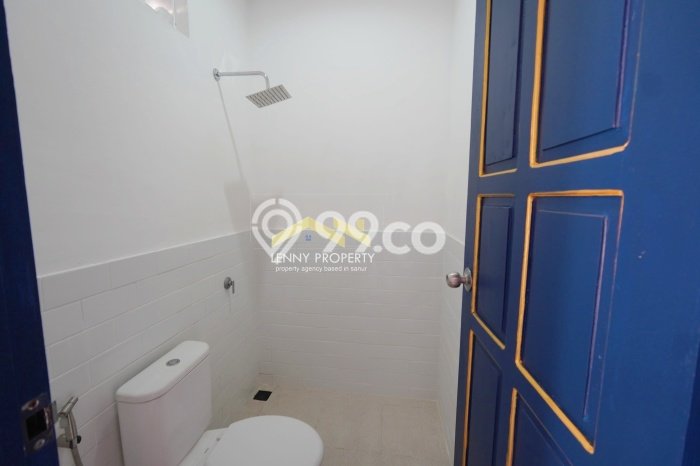 Rumah Kontrakan Denpasar LT 200m2 LB 180m2 Area Sanur Kauh Rumah Kontrakan Denpasar LT 200m2 LB 180m2 Area Sanur Kauh
