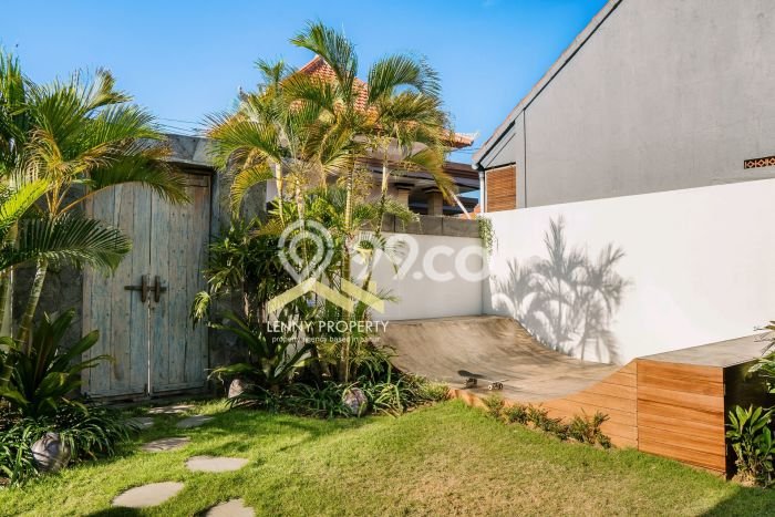 Rumah Prestisius LB 138m2 di Sanur Denpasar untuk Disewa Rumah Prestisius LB 138m2 di Sanur Denpasar untuk Disewa
