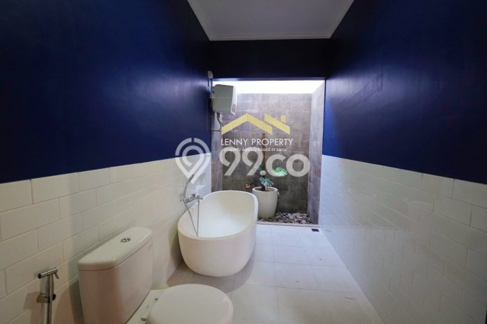 Rumah Kontrakan Denpasar LT 200m2 LB 180m2 Area Sanur Kauh Rumah Kontrakan Denpasar LT 200m2 LB 180m2 Area Sanur Kauh