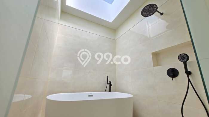 Disewakan Rumah Nyaman LT 230m2 / LB 194m2 di Sanur Kauh, Denpasar Disewakan Rumah Nyaman LT 230m2 / LB 194m2 di Sanur Kauh, Denpasar