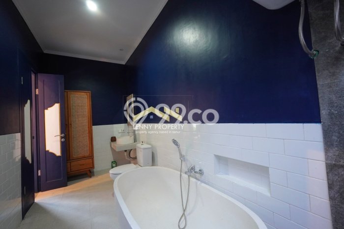 Rumah Kontrakan Denpasar LT 200m2 LB 180m2 Area Sanur Kauh Rumah Kontrakan Denpasar LT 200m2 LB 180m2 Area Sanur Kauh