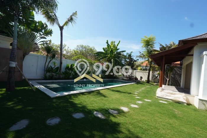 Hunian Prestisius LB 300m2 di Sanur Kauh Denpasar untuk Disewa Hunian Prestisius LB 300m2 di Sanur Kauh Denpasar untuk Disewa
