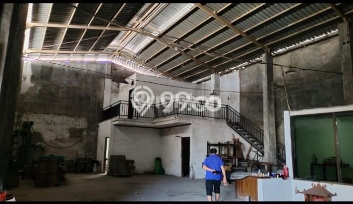 Area Ramai! Gudang Dijual di Kenjeran untuk Bisnis Luas Bangunan 500m2 Area Ramai! Gudang Dijual di Kenjeran untuk Bisnis Luas Bangunan 500m2