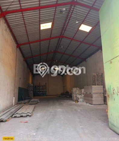 Dijual! Gudang di Sidoarjo Surabaya LT 462m2 / LB 462m2 Kawasan Strategis Dijual! Gudang di Sidoarjo Surabaya LT 462m2 / LB 462m2 Kawasan Strategis